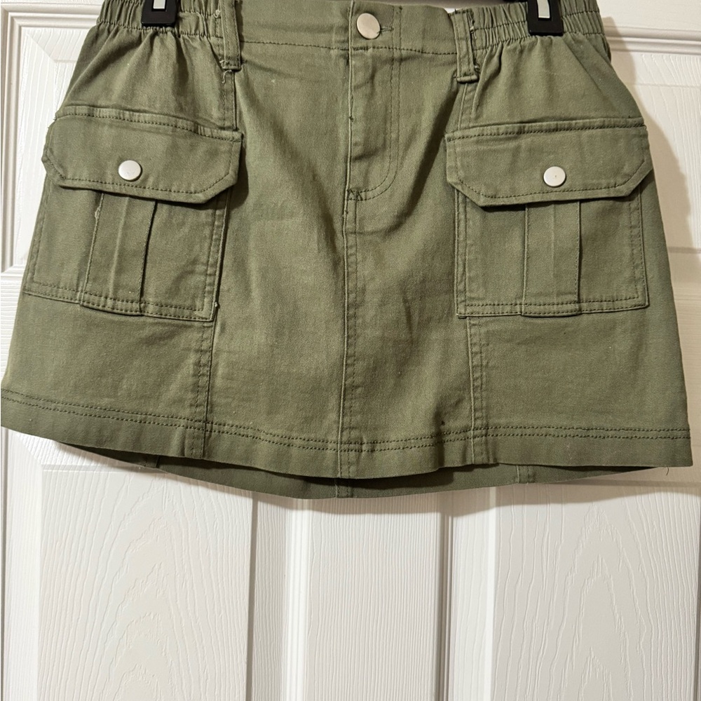 Olive Green Mini Skirt with Pockets
